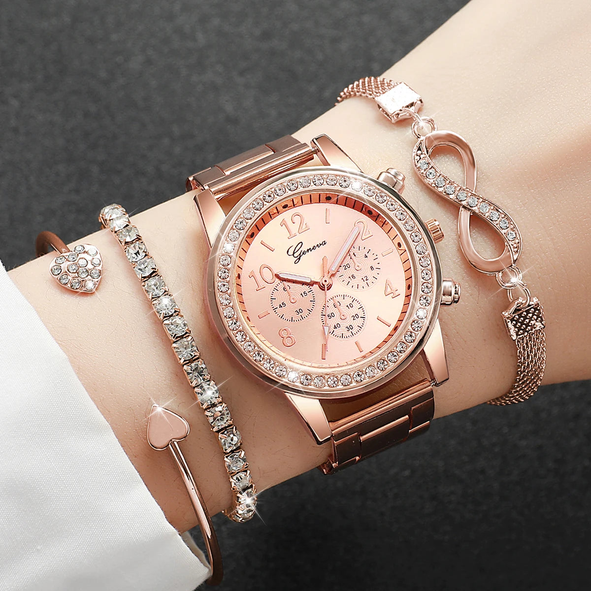 4PCS/Set Fashion Montre + Bracelets Inoxydables