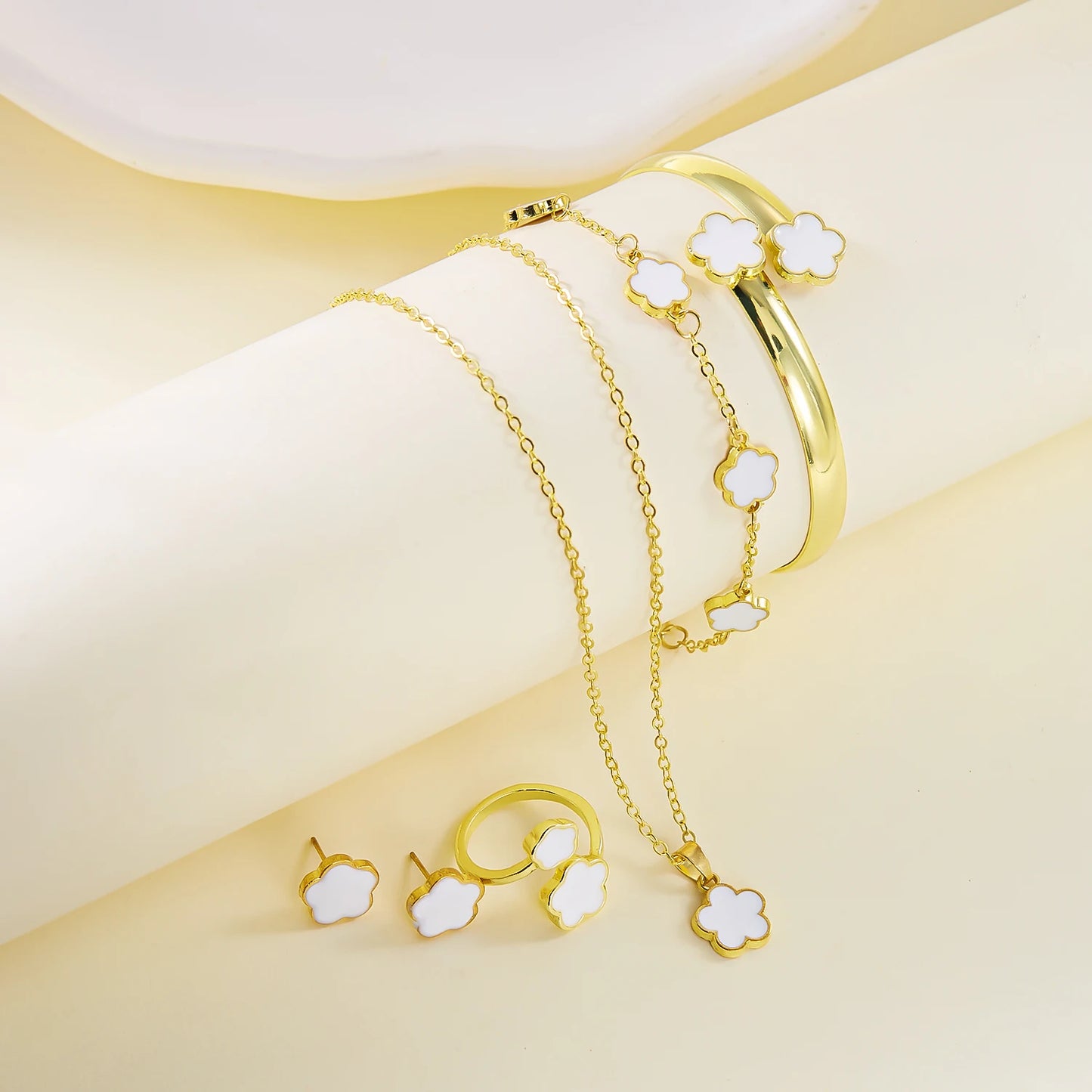 5pcs/set Le Dupe du Trèfle à 5 Feuilles ☘︎