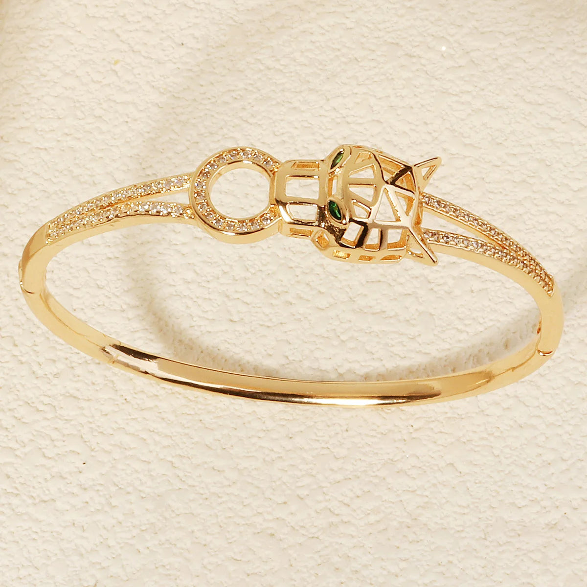 Bracelets Tendance Inox Dorés ⟢