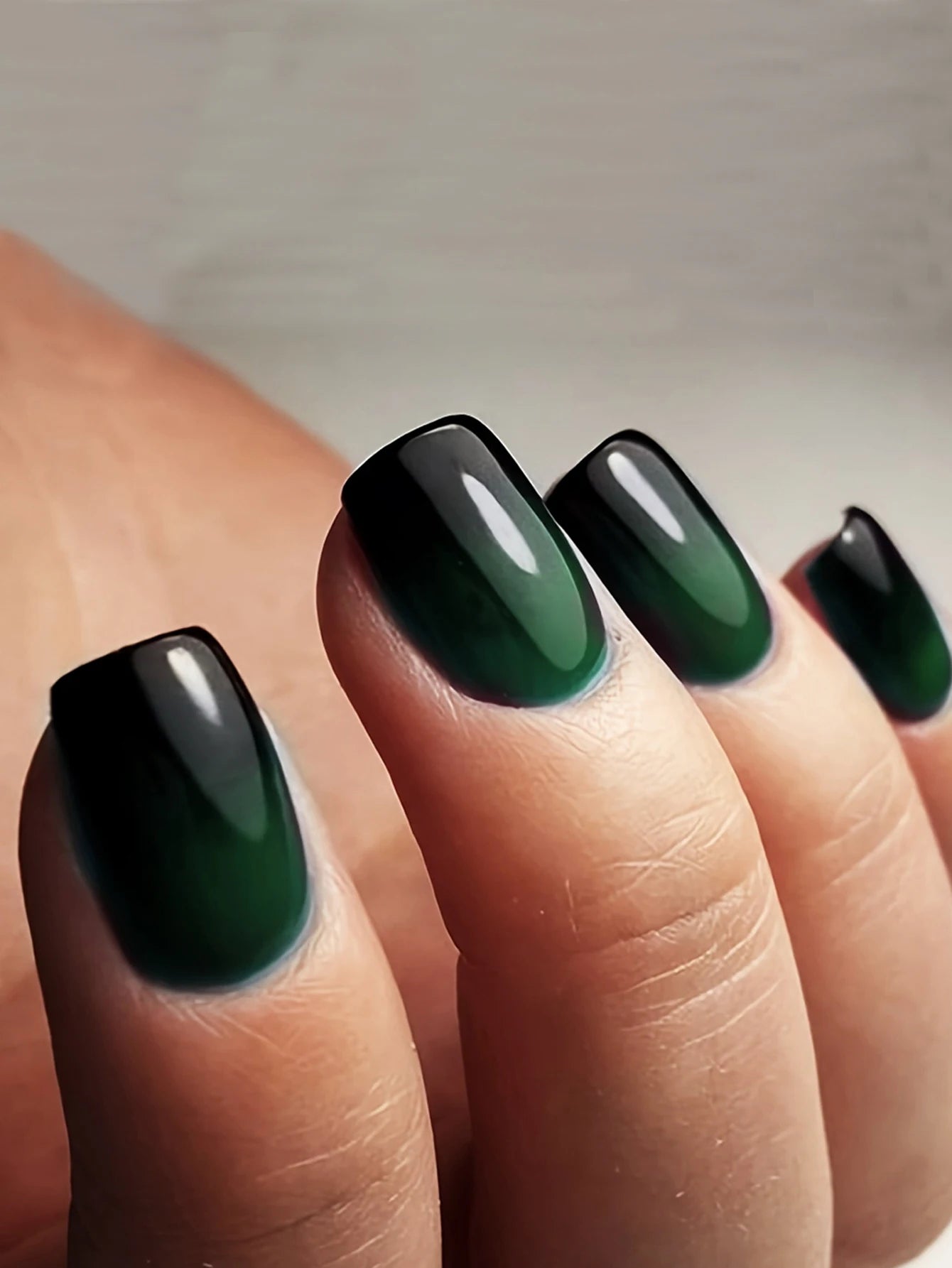 24pcs/set French Faux Ongles Court et Mi-Court ─ .✦