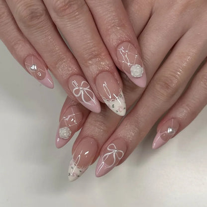 24pcs Faux Ongles 3D Fleurs et Autres Design (Modèle Normal/Modèle Fais Main)