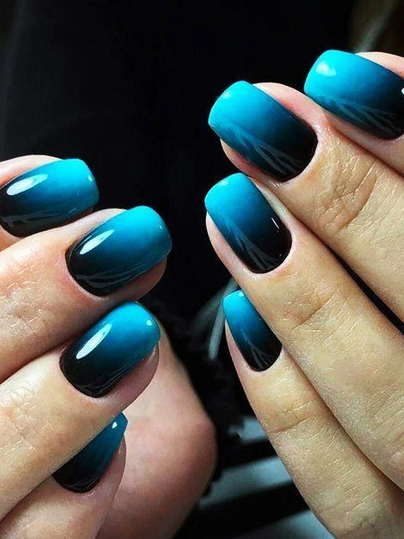 24pcs/set French Faux Ongles Court et Mi-Court ─ .✦